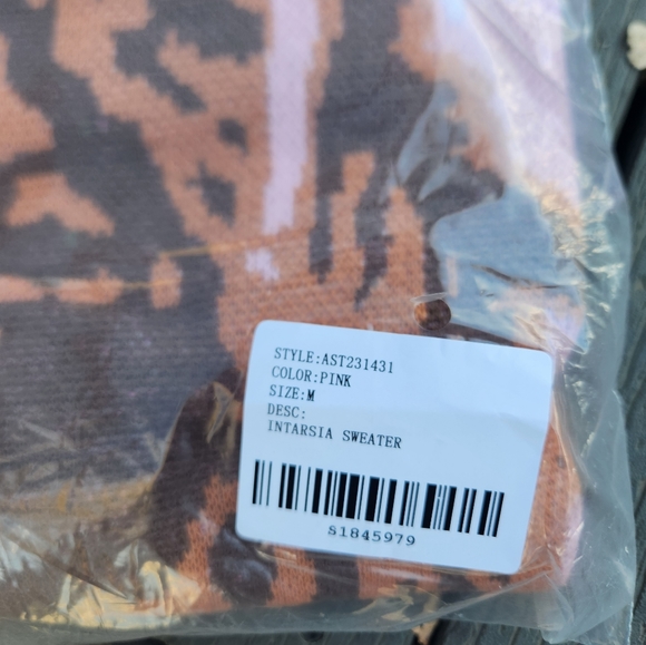 Equestrian oversized sweater - Picture 2 of 10